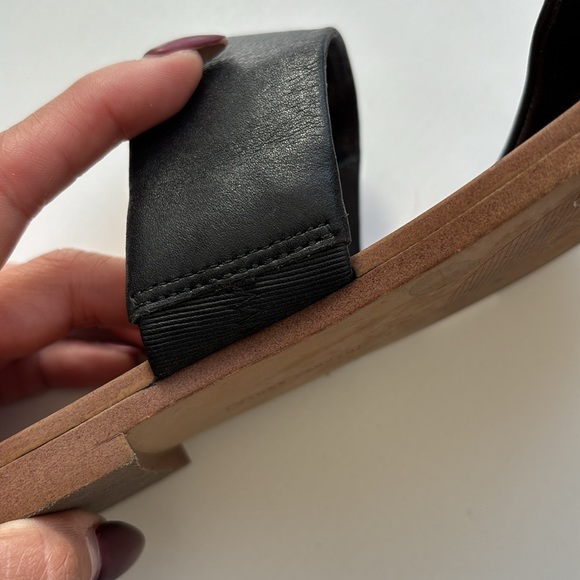 Vince Camuto Rhonda black sandals - Picture 5 of 6